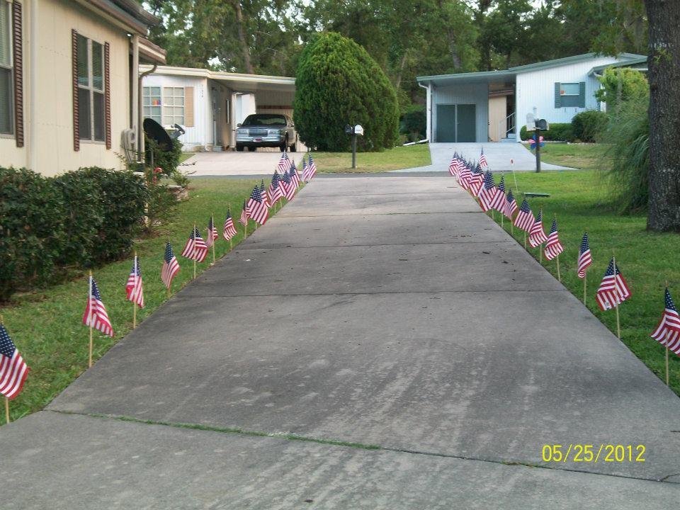 Ed Hill's album, Ed & Liz's driveway for Memorial Day