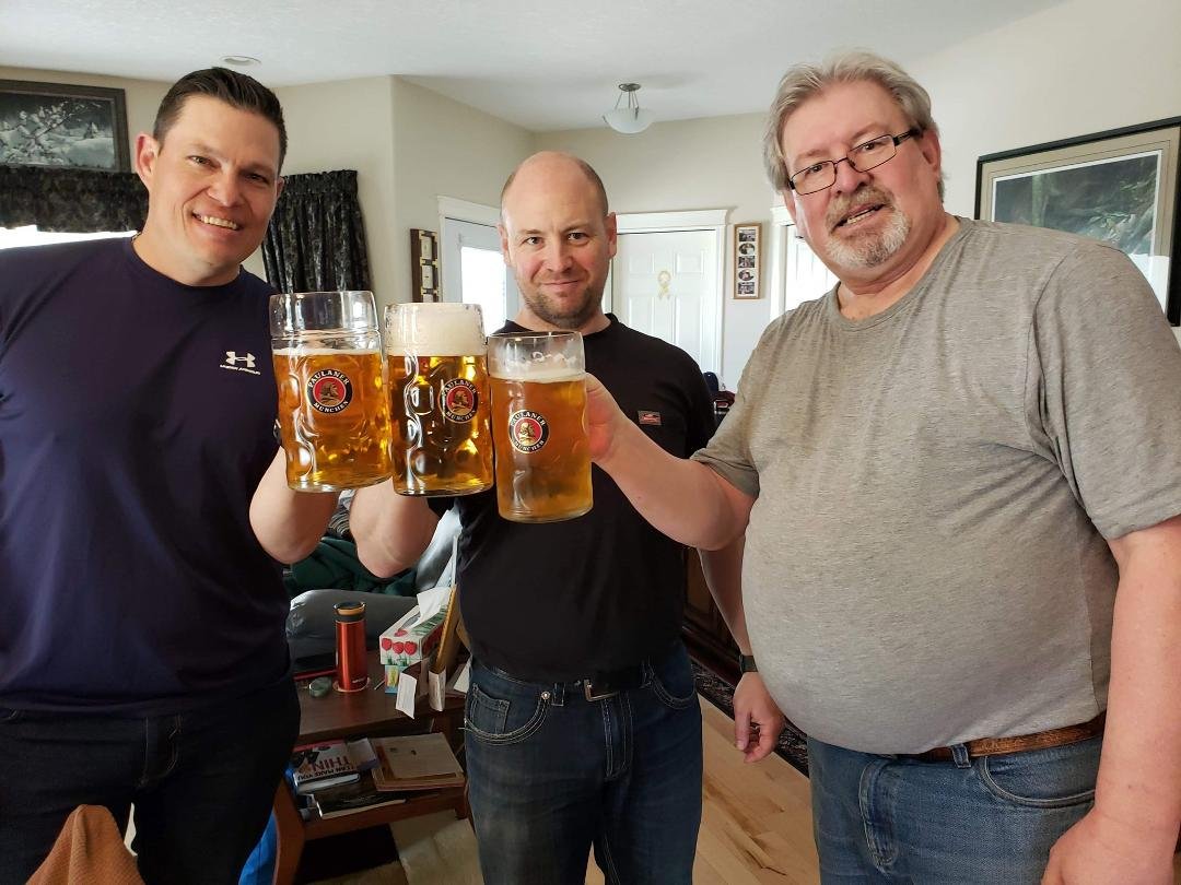 Happy Saint Paddy's day...
Have a pint or two...
Cheers