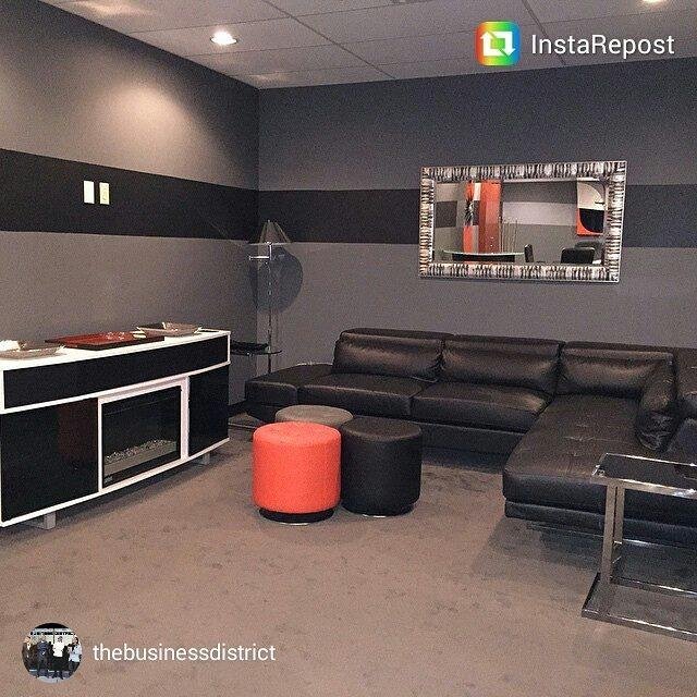 VIP Lounge area at www.thebusinessdistrict.biz