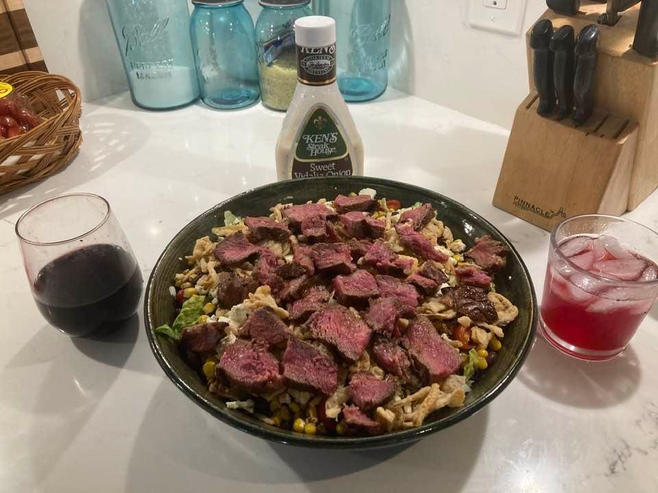 Delicious Southwestern Steak Salad