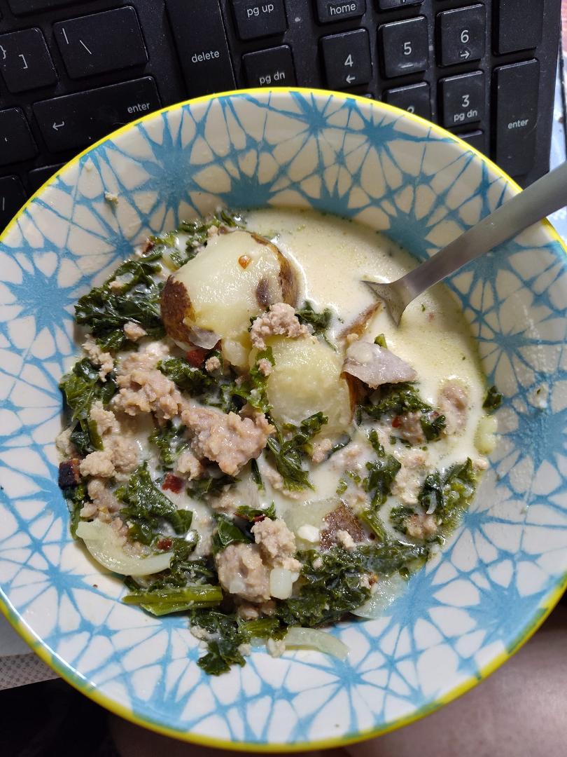I just got done making some Olive garden zuppa Toscana soup, and it turned out so good.