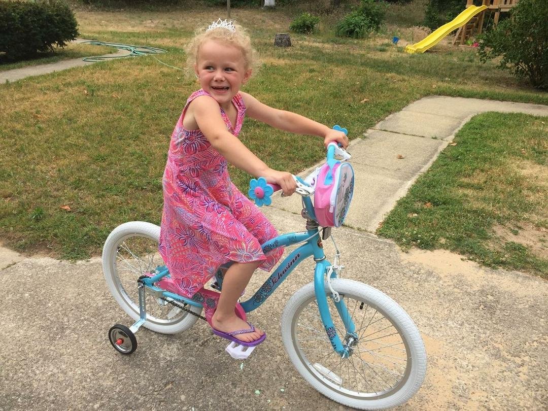 Claire's new bike!! :)