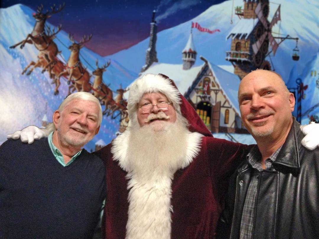 We, Graham and myself, got s special audience with Santa backstage this year.
Merry Christmas to all.