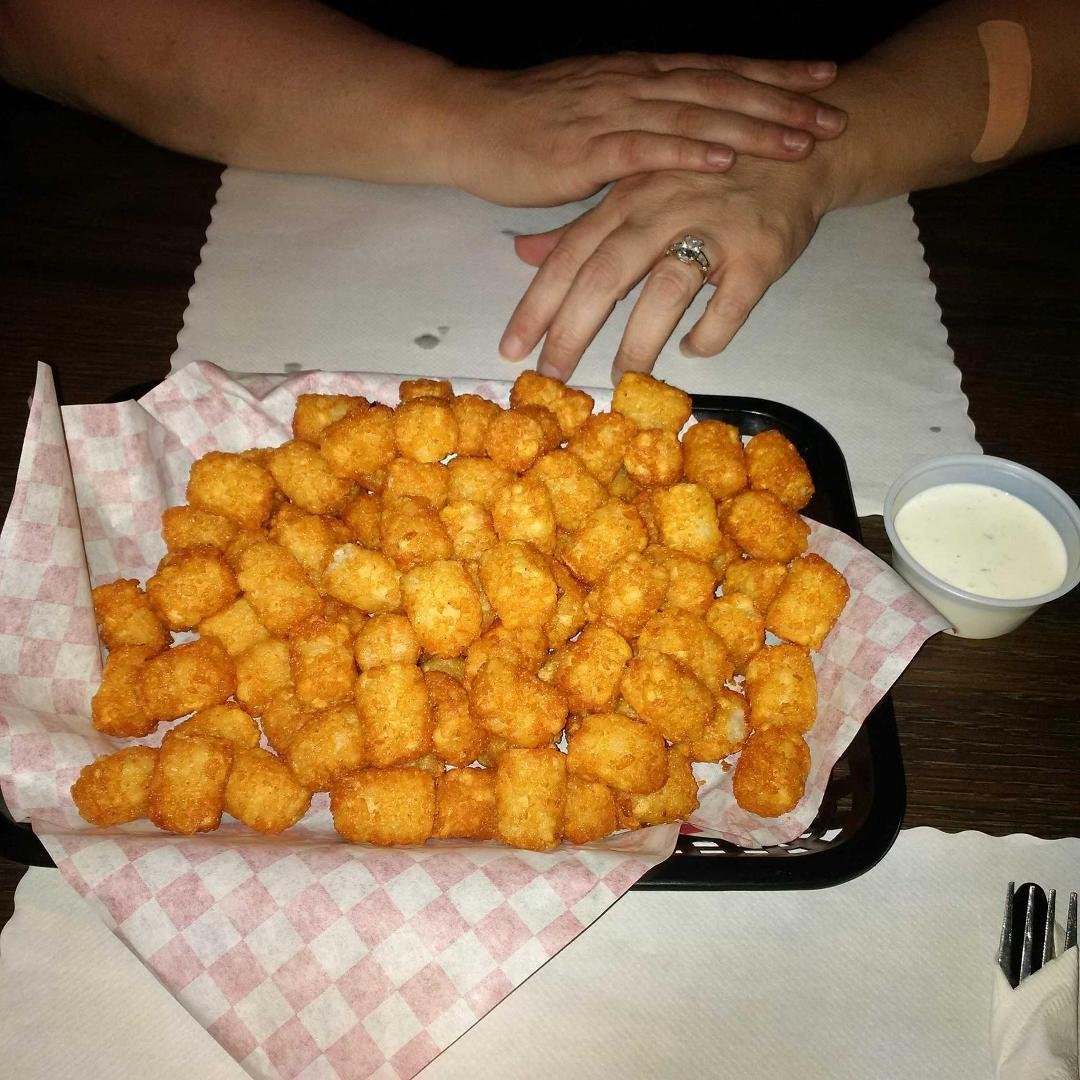 A 1/2 order of Tator Tots!!