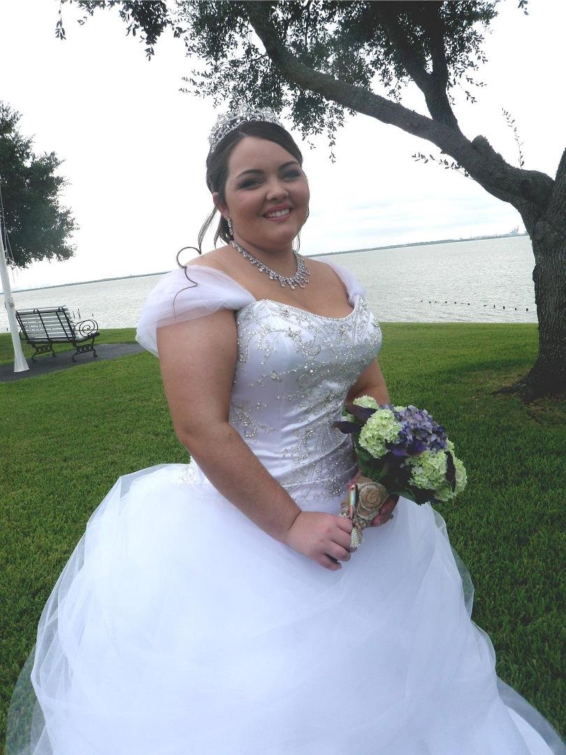 Beautiful Bride - Kaylee Jordan. Alvarez.