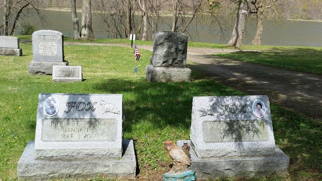 Stopped by to see Dad and Mary, it is a beautiful day! !