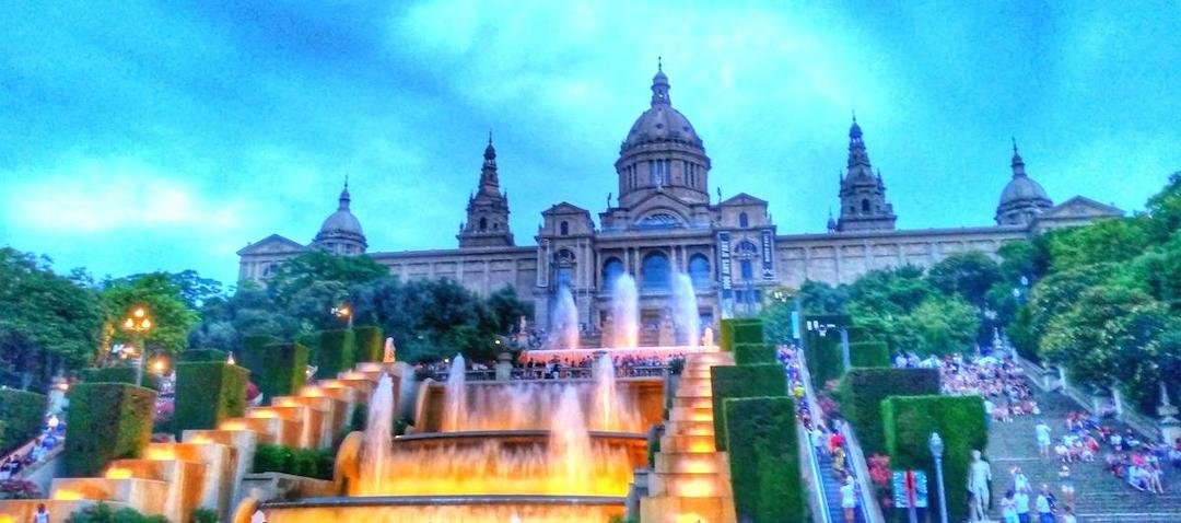 Steven went to Spain over the weekend. Here's one of the photos he took and sent me.