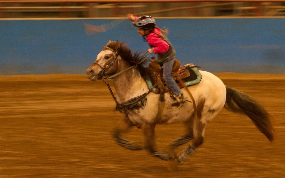 More speed to the finish.... this kid can ride!