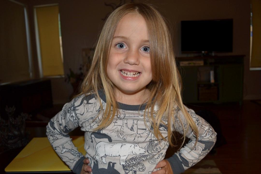 Take a picture of me Nana!!
