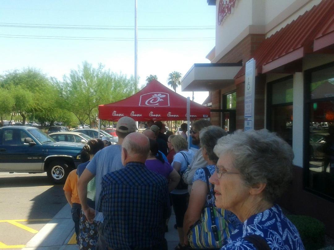 This was at the Chandler, AZ. Chick-Fil-A..at 3:30 p.m. crowds out the door and standing room only inside..