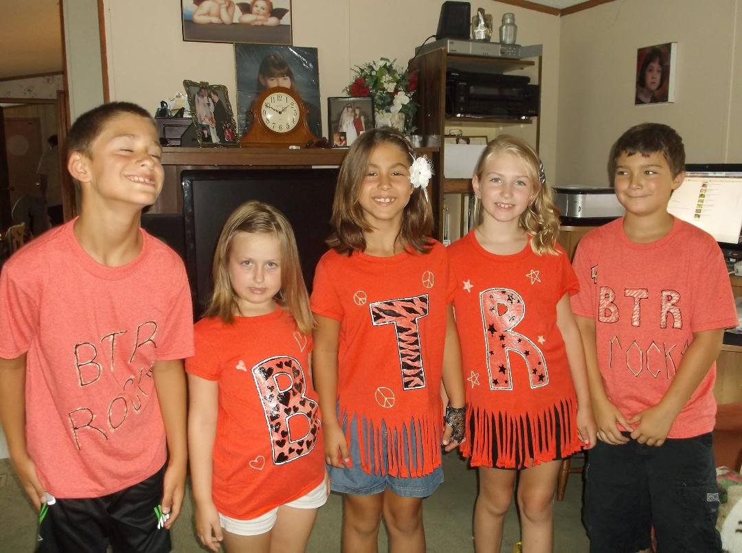 GRANDCHILDREN ALL READY FOR BIG TYME RUSH CONCERT AT SARATOGA A WHILE BACK