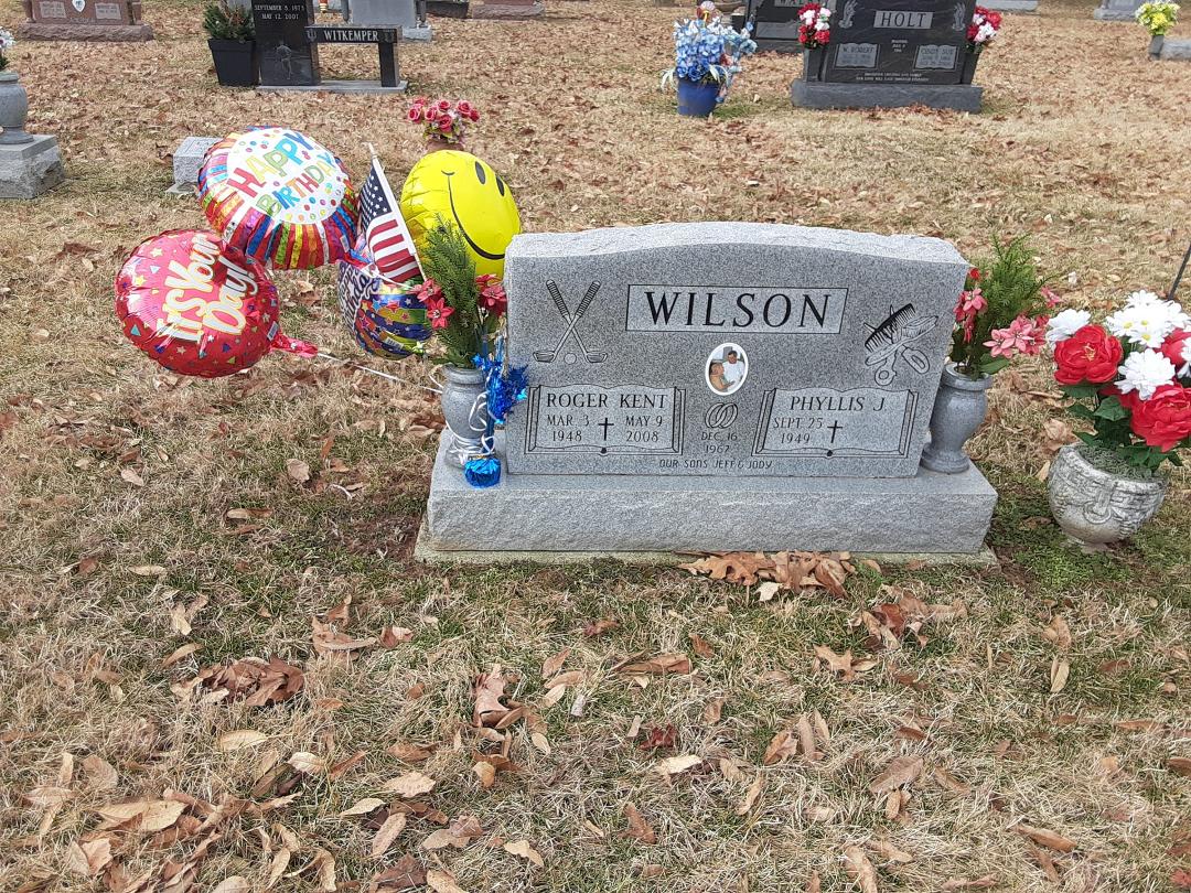 Today is Kent's birthday so we took him some balloons we miss an love you so much