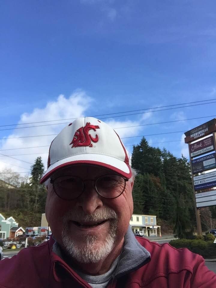 Cougar spotted in Perrinville! No worries, all pets are safe....except Huskies! Go Cougs!