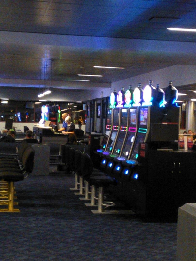 On way home. Here is the gate area for southwest at Las Vegas airport. You can ha.ble and smoke