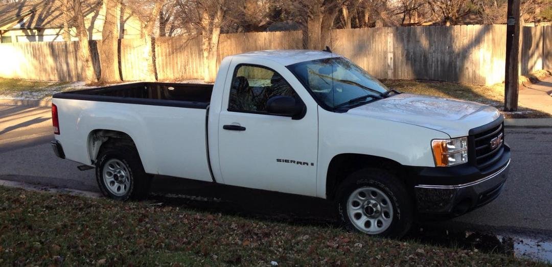 Here is a picture of my truck. 2007 GMC Sierra, 88,000 miles. The other one had 149,000.