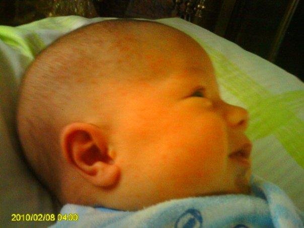 Cade at 6 weeks
