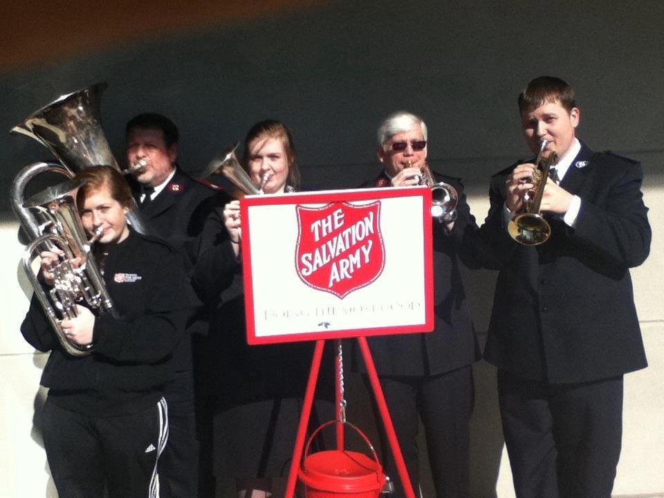 Played over 60 Christmas carols in front of Chunky River Harley Davidson yesterday. Thank you, friends from the Jackson area!