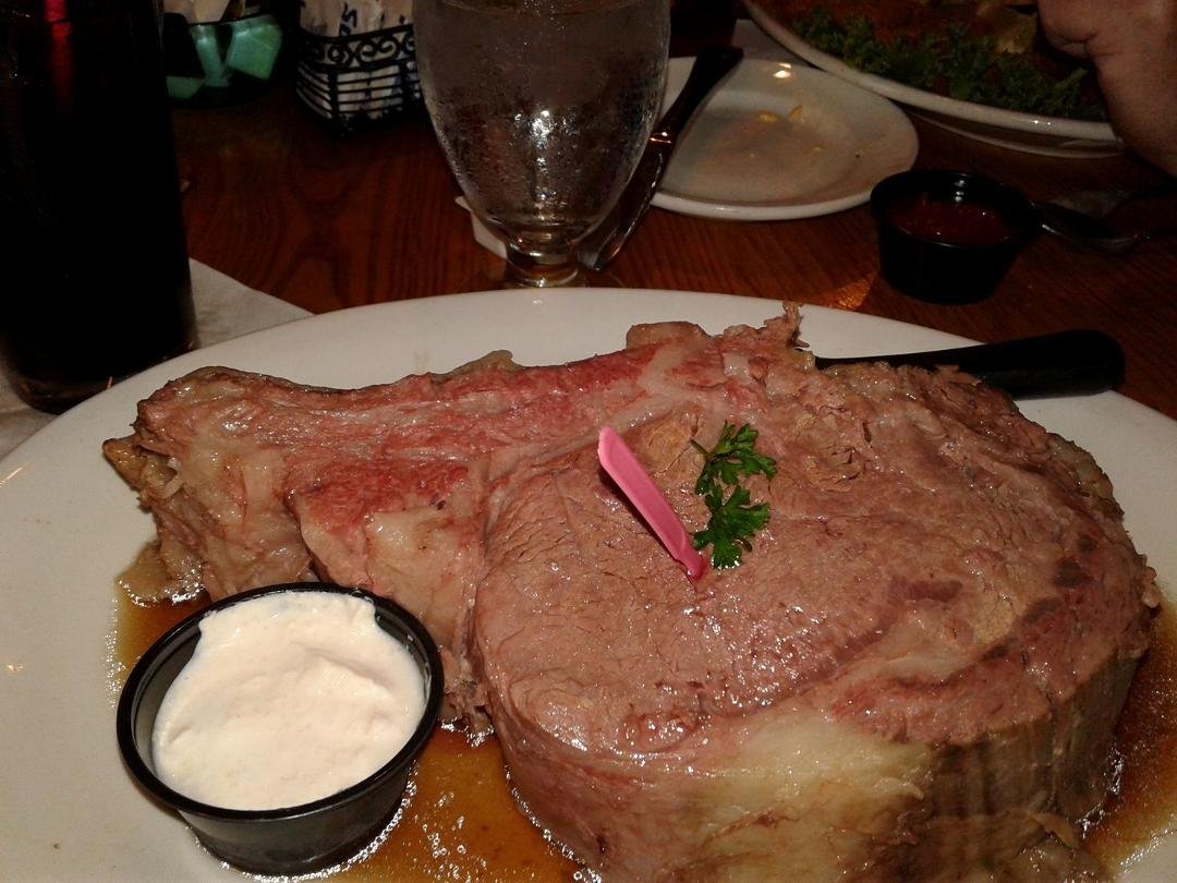 Russell's on the Lake. 20 oz prime rib!!