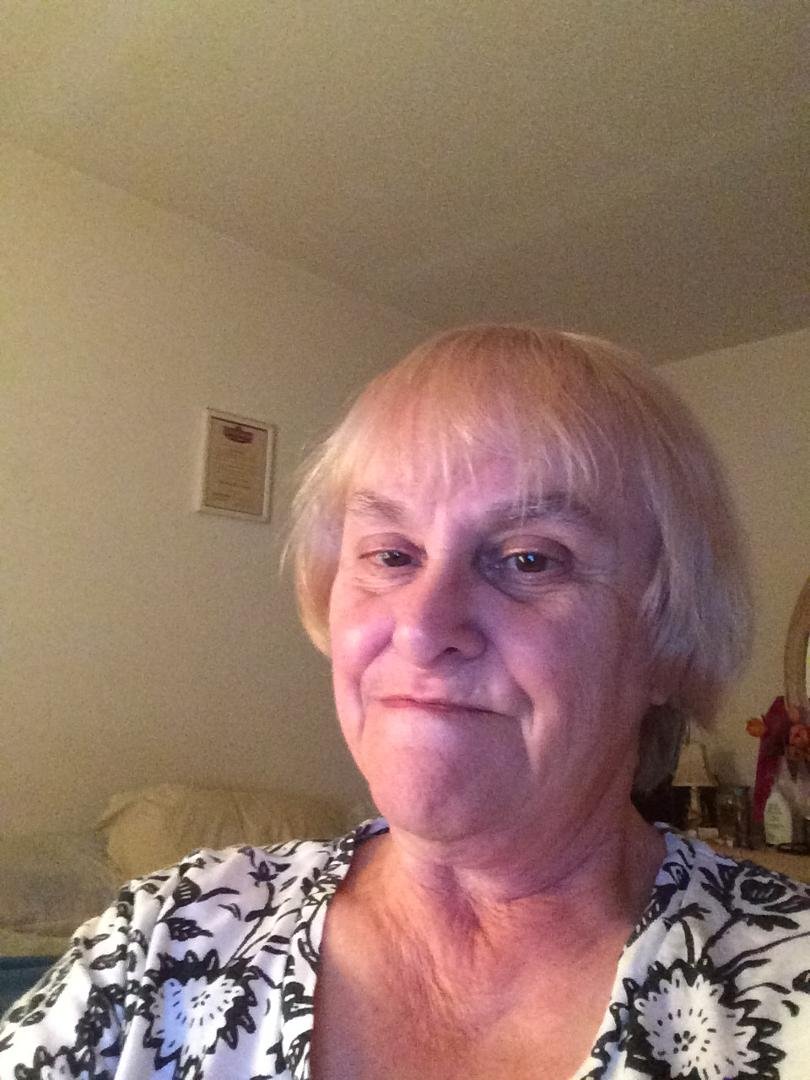 Linda Dice's album, Mobile Uploads