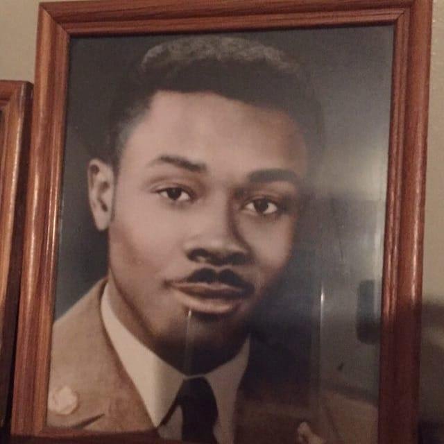 Happy Father's Day in heaven and thank you for your service