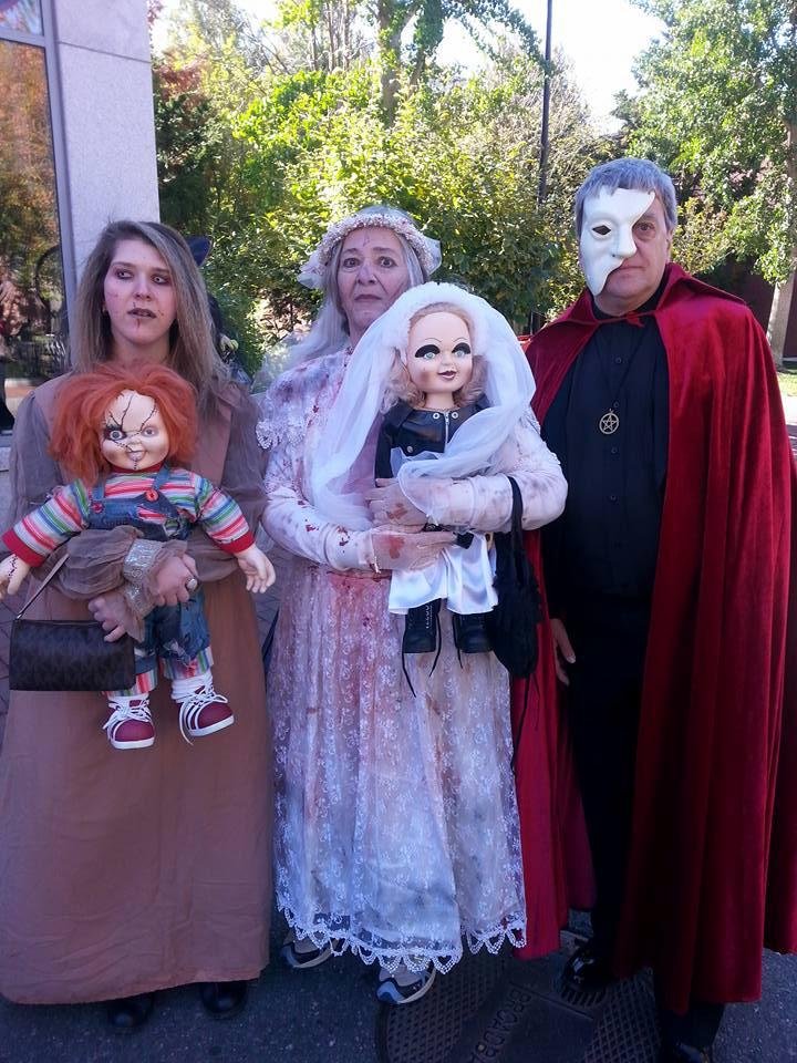 At Salem with these crazy cats!