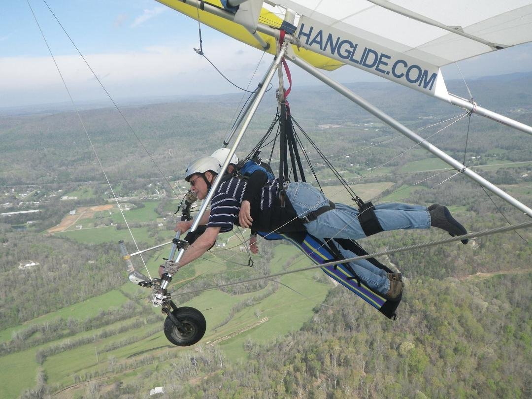 On April 9, Ned, Jeremy Adams, Tyler Adams and Ayden Adams went Hangliding near Chattanooga, TN.  They had a wonderful time.  Here is Ned piloting the craft.  All four of them would do it again.