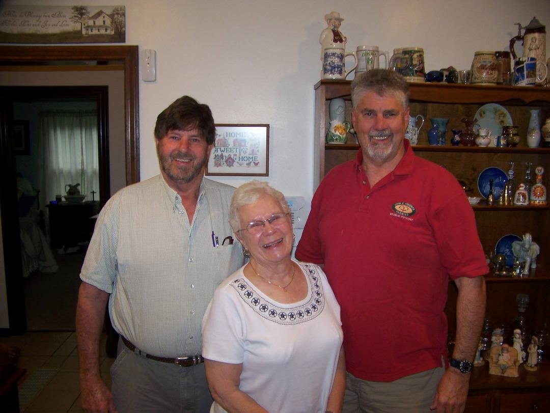 The "Boys" just left for Iowa after being here for the night.  It was so wonderful to see a little bit of home.  Love them.