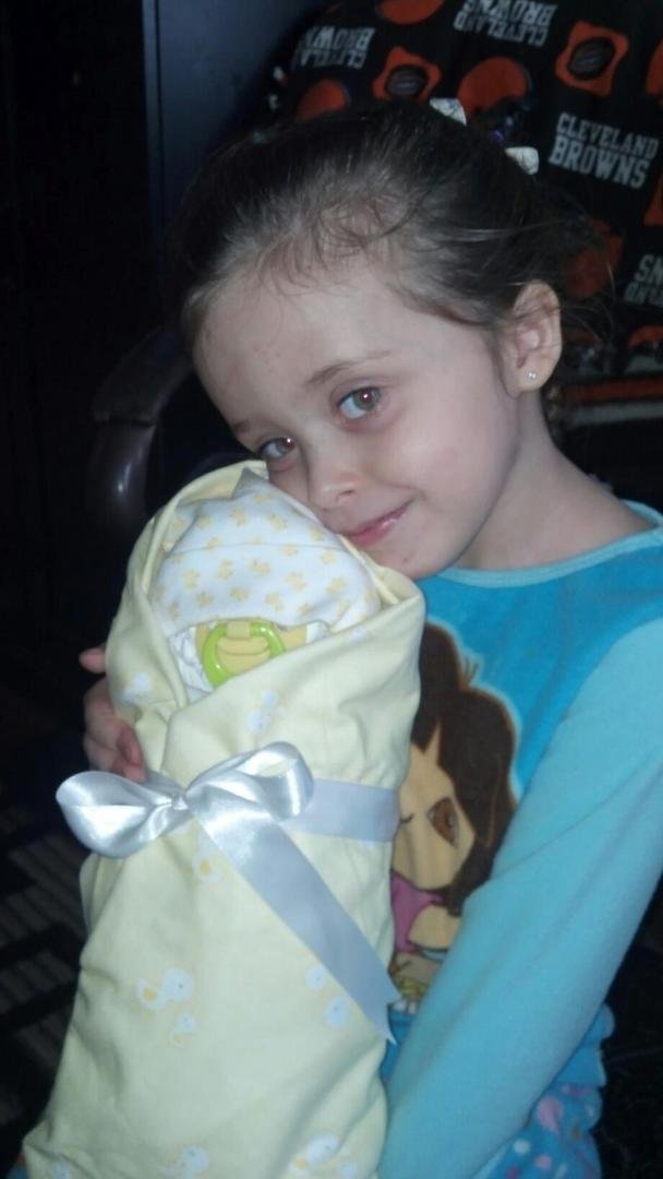 here a diaper baby i made it has 17 diapers, onesie, baby hat, binki and receiving blanket 25.00