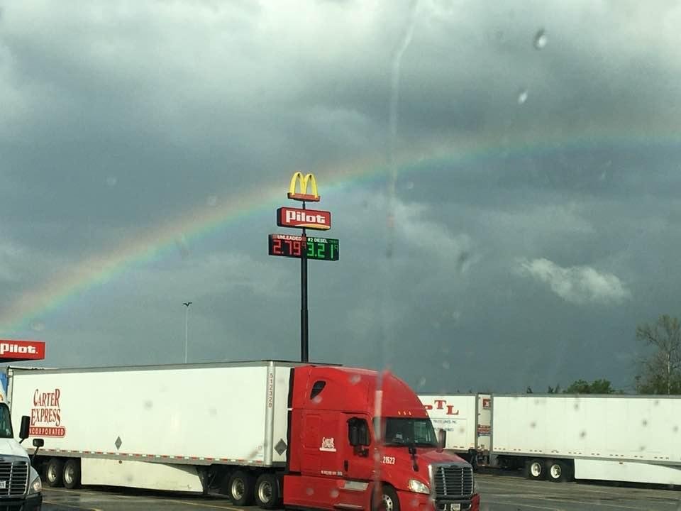 Awesome rainbow 🌈