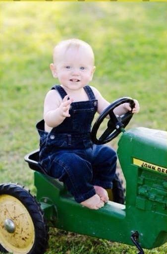 Wow! Where has the time gone, today Colton turned a year old! Happy Birthday Handsome, your Meme & Pawpaw loves you!