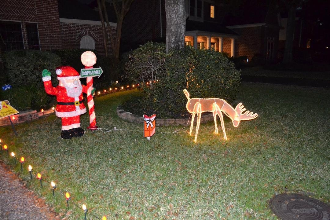 Santa Claus is back with directions to the North Pole!