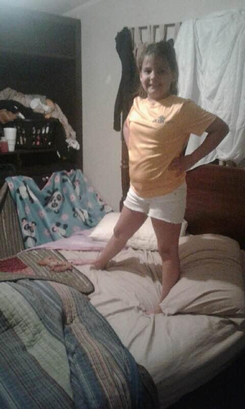 AVA POSING WHILE STANDING ON THE BED AT HER HOUSE 😍❤️💞💕💋👄