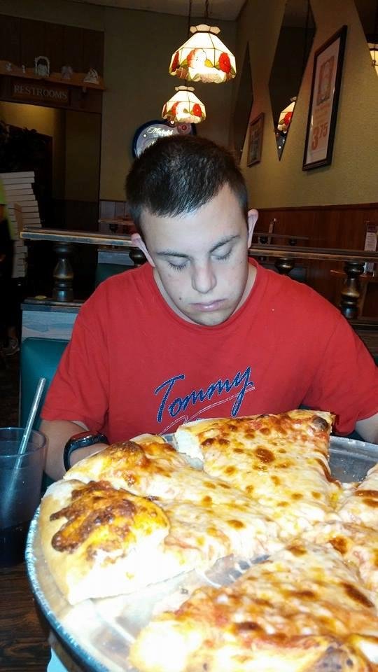 Danny having pizza with mom & bob