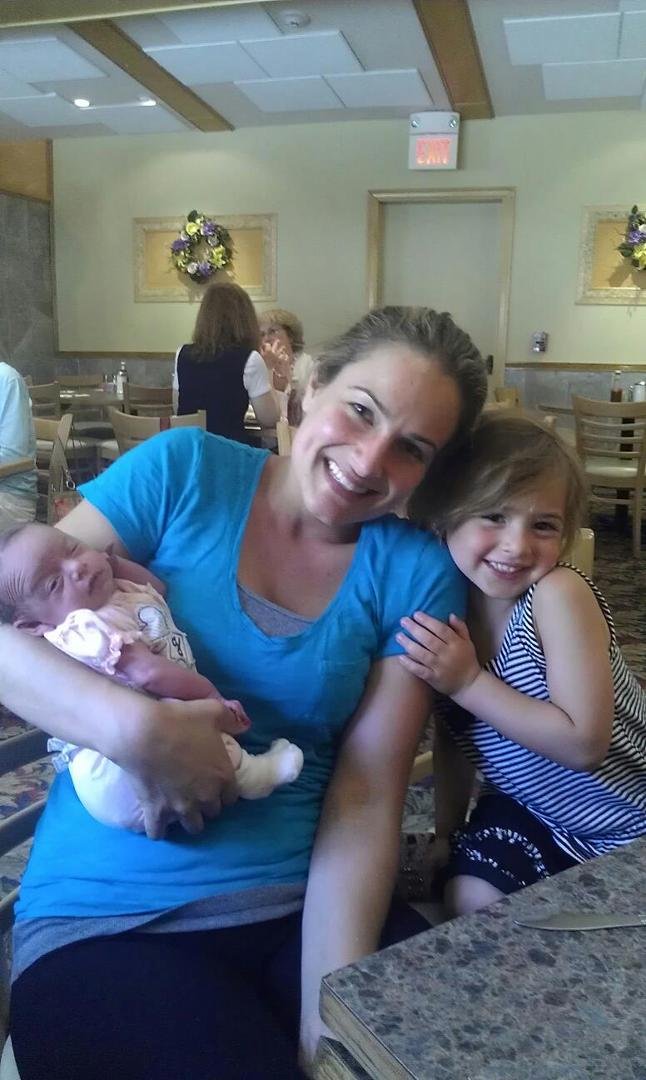 Charleighs first trip to Caldwell diner!!!