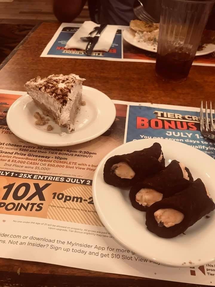 Two deserts for chubby chops