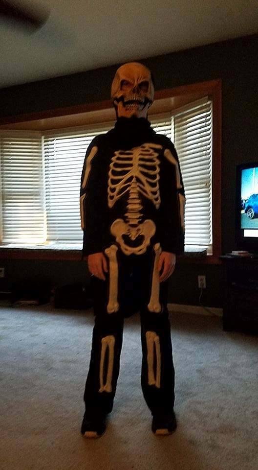Riley Trick or treat!
