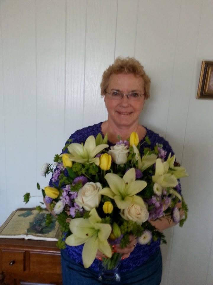 Loved the flowers. .Thank you Randy Stewart and Ronda Stewart