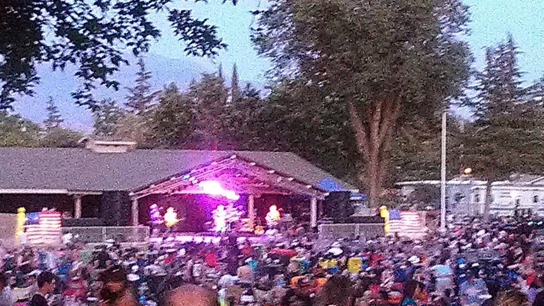 Little River Band at Stewart Park in Beaumont before fireworks!