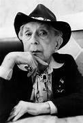 💬 QUOTE OF THE DAY
“Never keep up with the Joneses. Drag them down to your level. It’s cheaper.”
– Quentin Crisp (an English raconteur)