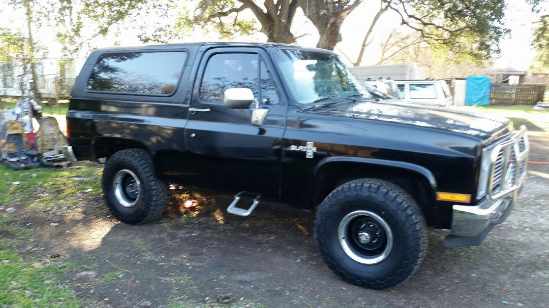 The old deer lease Blazer, totally restored.