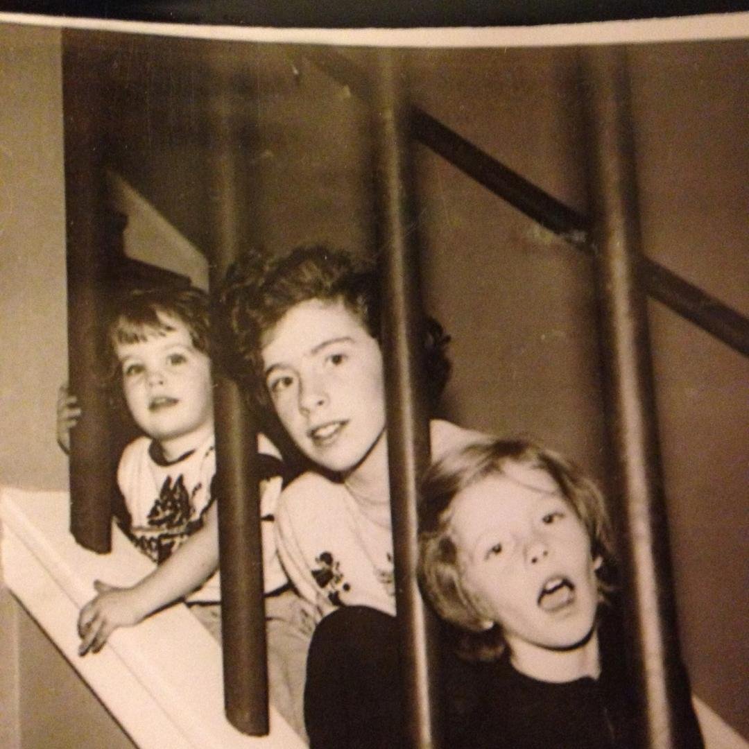Marilyn Jeffers' album, Mobile Uploads