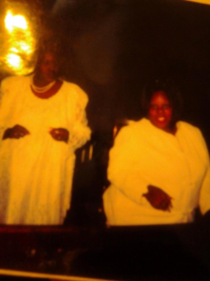 Me and my Best Friend o how I miss here R.I.P. Love you so much.