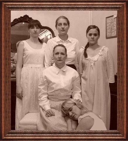 Cast of Ladyhouse Blues
Lisa Bevil Nikki Craig Dana Pesche LeAnn Cernoch