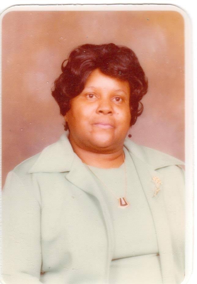 Chrystal Wright this is whom your dad said you look like, I am going to try and post the rest of his brothers and his other sister. Sarah Buckner