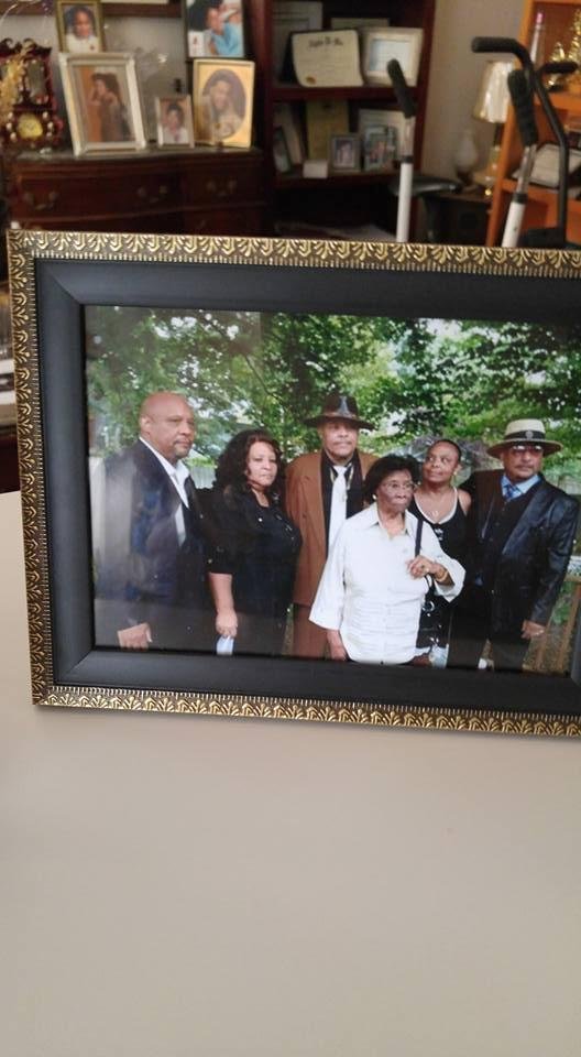 Leonard Richardson's album, Mobile Uploads
