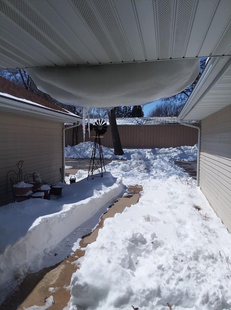 Well we arrived back in spirit lake Mon at 1pm, have a va appointment on Wed which  will probably be cancelled because another snow storm coming tonight, another  5-7 on top 12 inches ,looking out our front door
