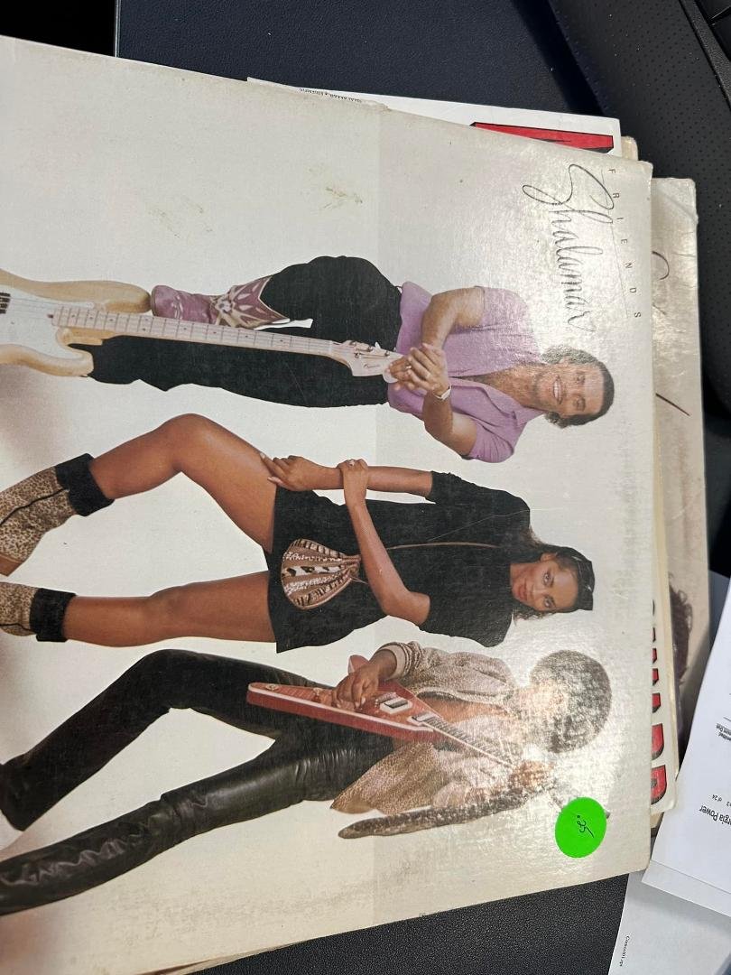 Ronnie Moore's album, Mobile uploads