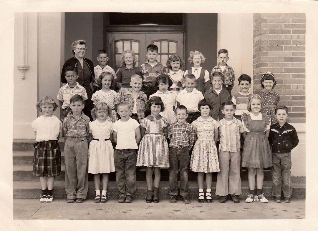 TBT - Shearer School, Napa CA. 1st Grade Apr 1955.Top row, second from the right.