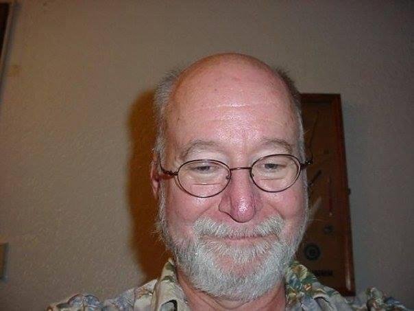 Ocena, I think I understand.  You don't want anyone to know that you, Christina, and Cassie, have a bald uncle.  It is true, you all do!  A big ol' bald uncle.  Now post dem photos!