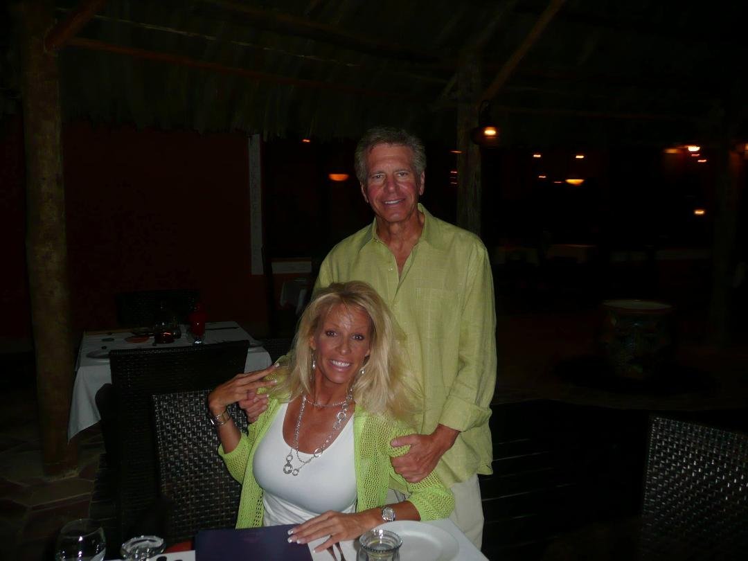 Belize's happy couple.